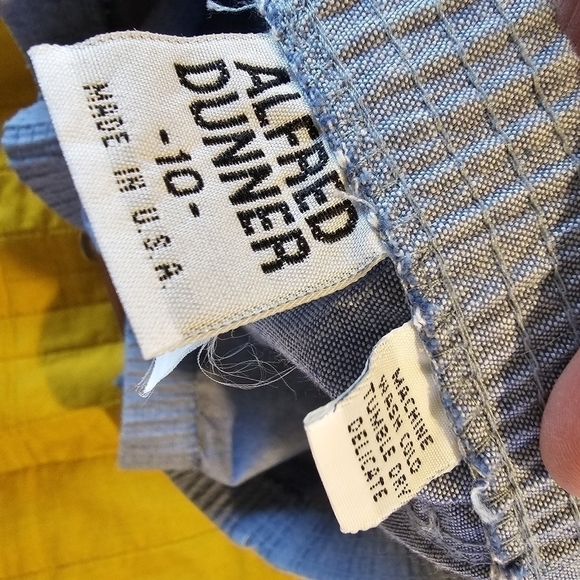 Alfred Dunner jean skirt size 10  comes with belt. - Picture 4 of 4